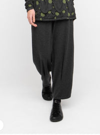 Ozai N Ku - Stretch Ballon Trouser