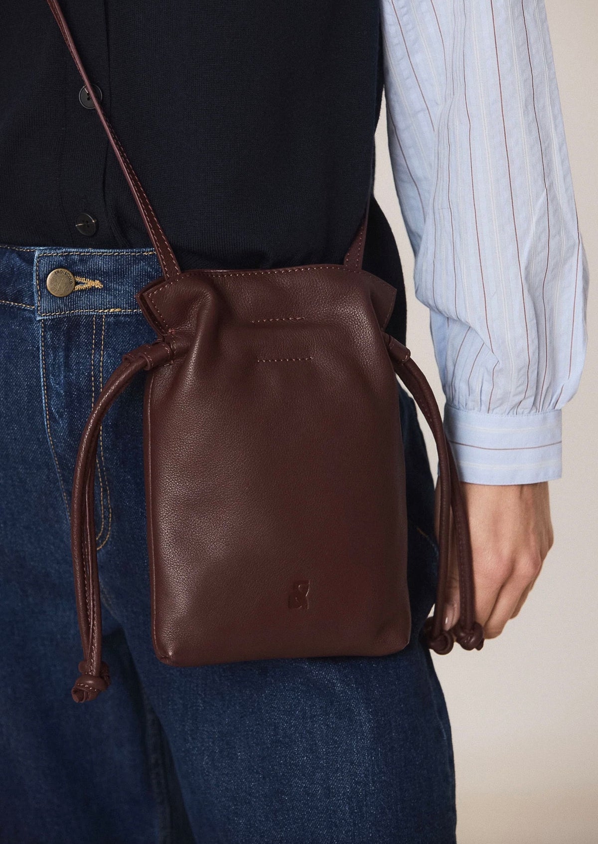 Indi & Cold - Mini Ruched Leather Bag in Eggplant