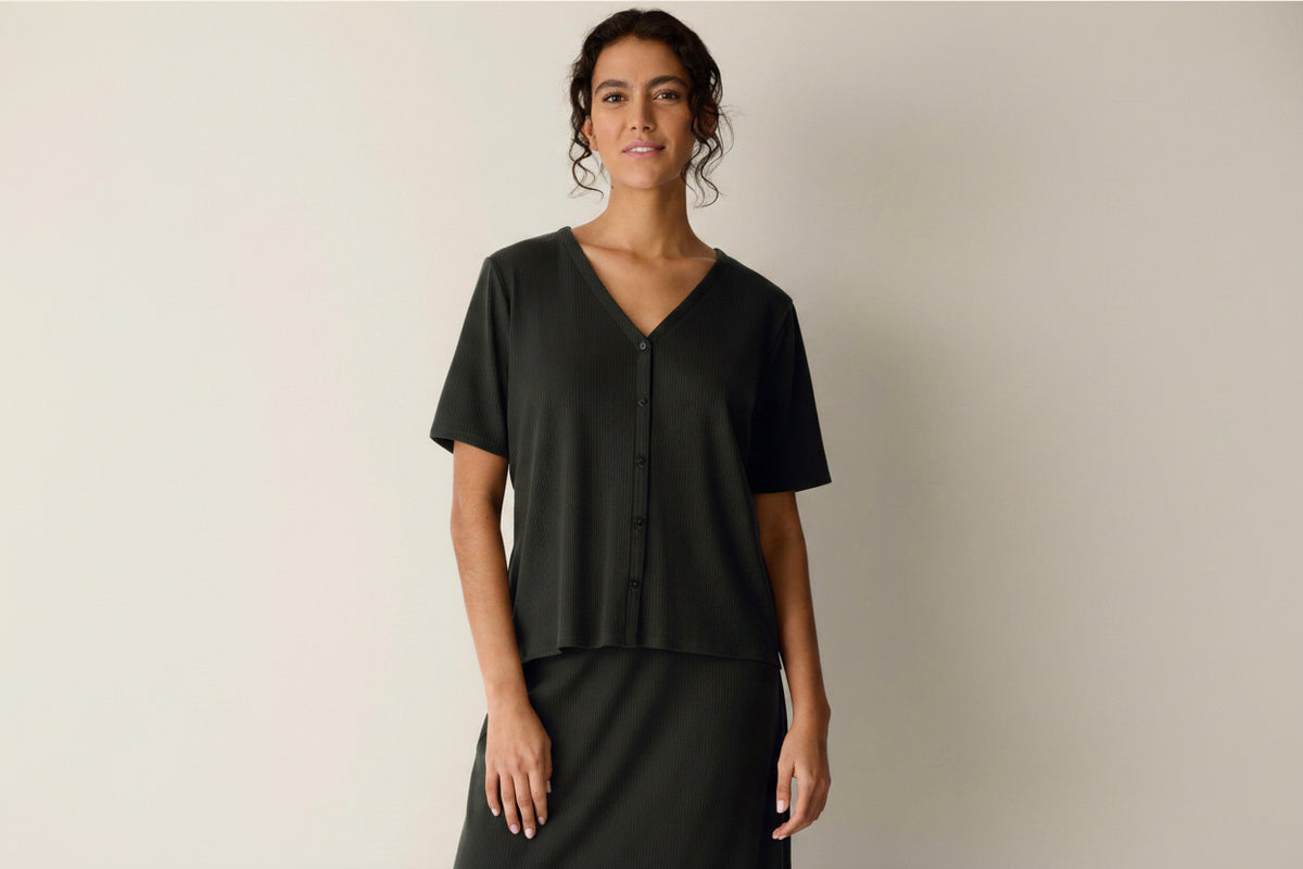 Eileen Fisher - Ribbed V Neck Top