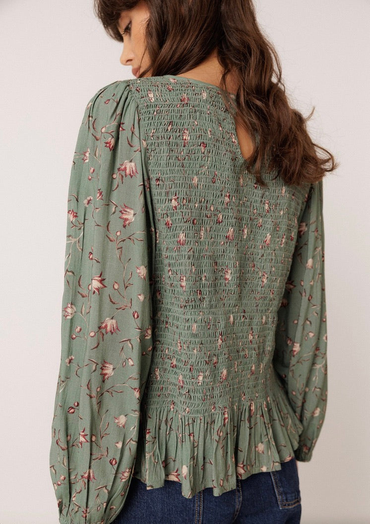 Indi & Cold - Floral Print Smocked Blouse