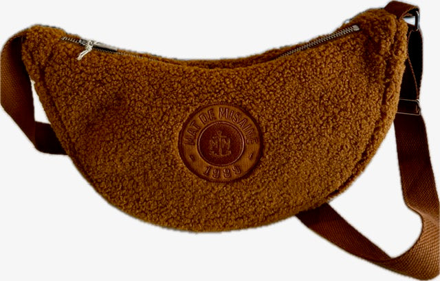 Mat de Misaine - BANA fanny pack with a faux fur effect