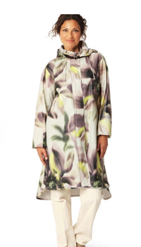 Ilse Jacobsen - Raincoat in Photoristic Flower
