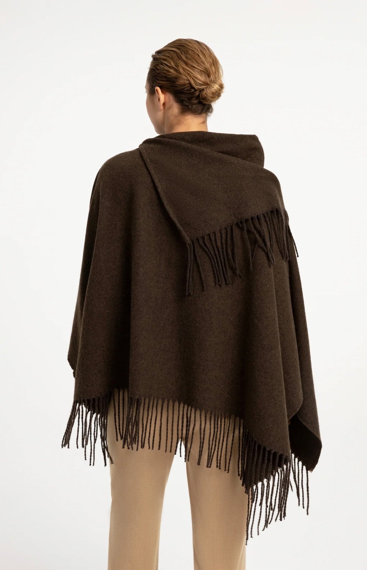 YaYa - Poncho with high neck and twisted fringes