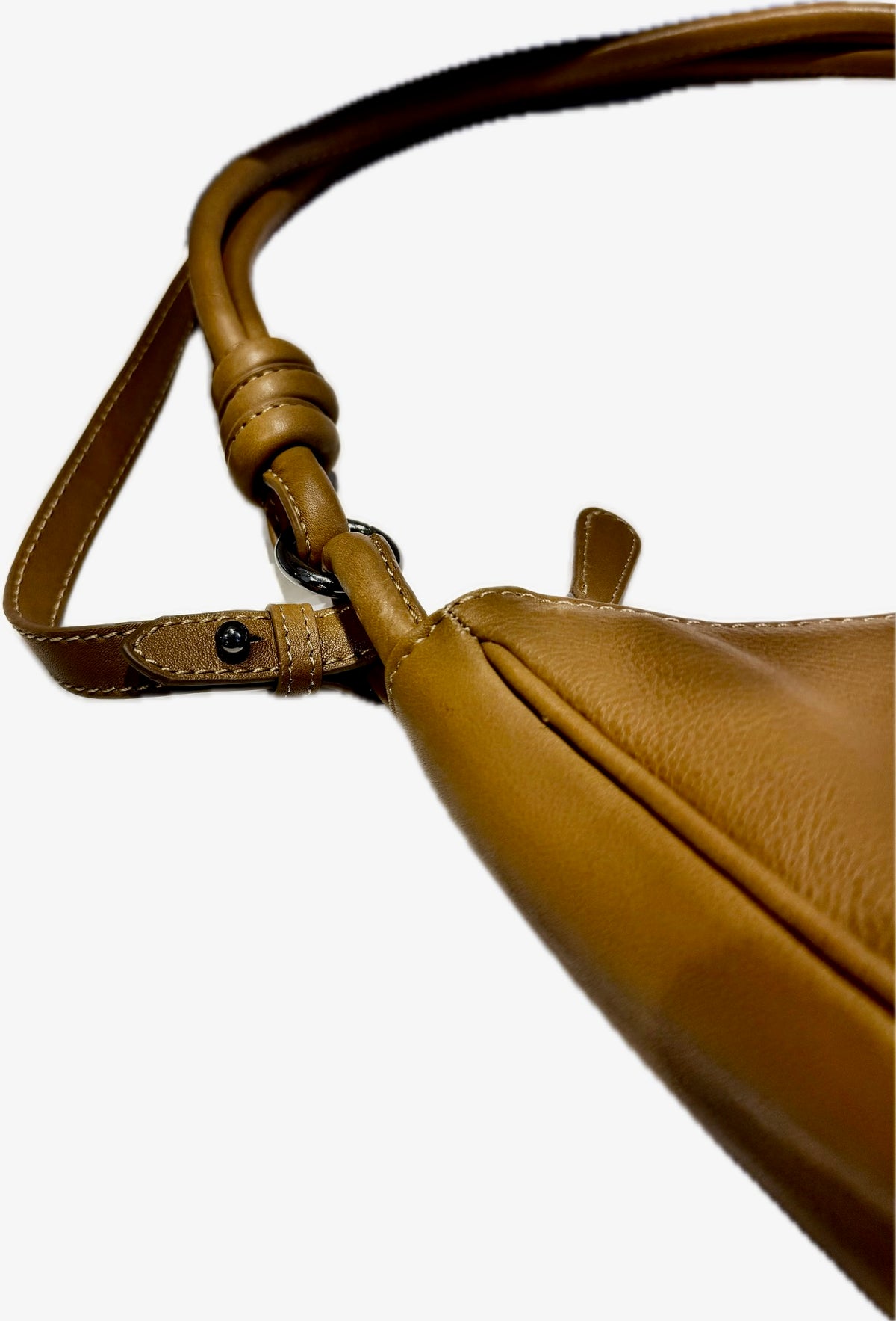 Indi & Cold - Cresent Shapped Leather Shoulder Bag